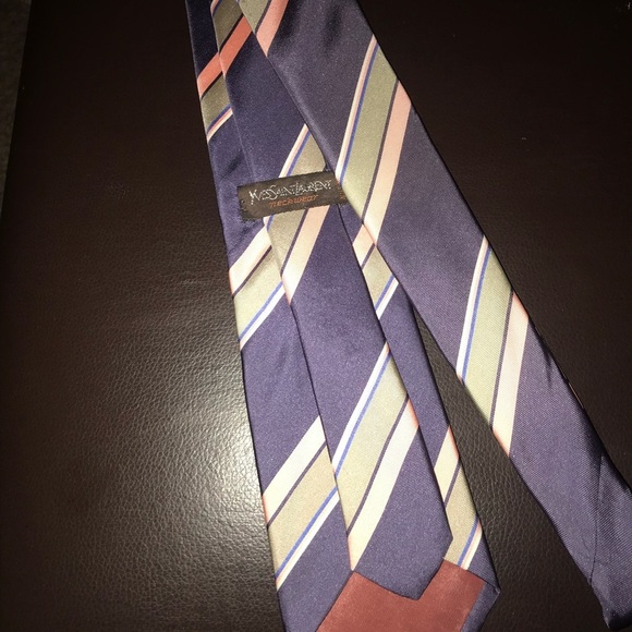 Yves Saint Laurent tie - Picture 3 of 4